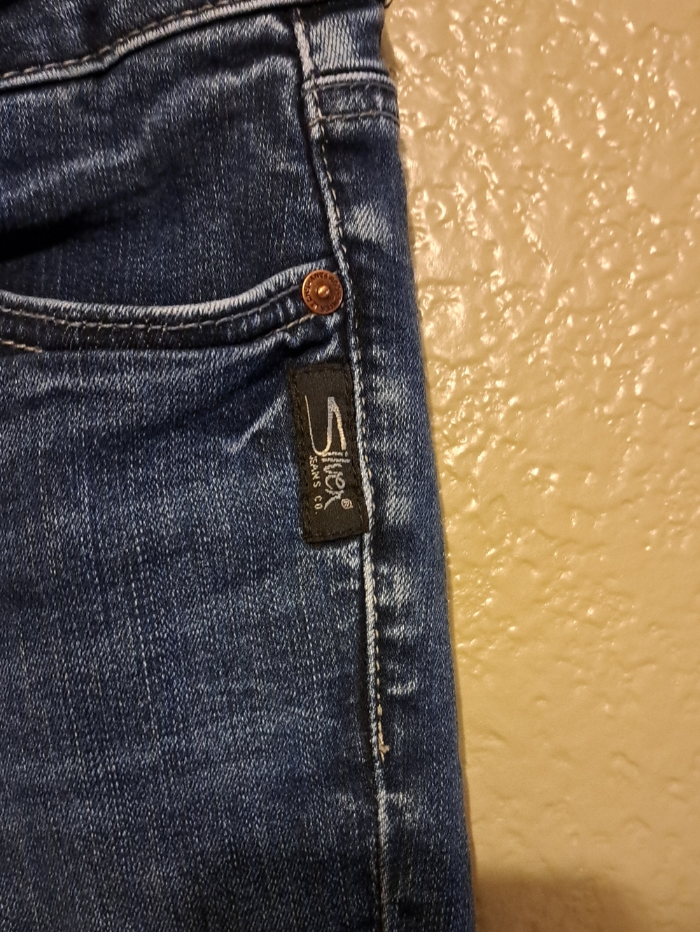Size 29 Silver Jeans Dark Blue Skinny Stretch Capris - Picture 3 of 12